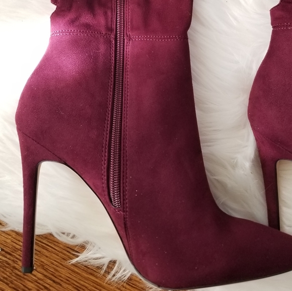 Aldo Bordeaux Knee High Stiletto Boot - Picture 2 of 4